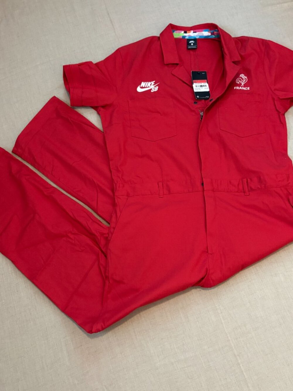 Unisex Nike SB Paris/France Coverall – Tagged Men's L